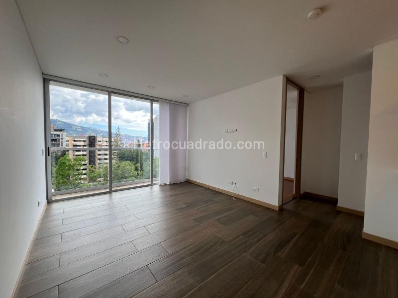 Apartamento en Arriendo de 2 Alcobas en El Poblado (Av. Poblado)