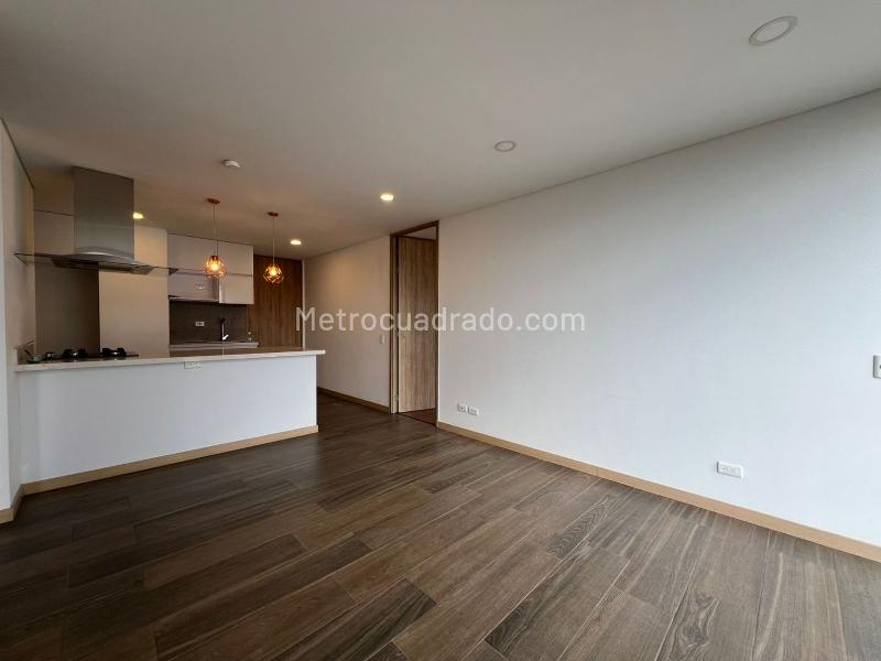 2BR Apartment for Rent in El Poblado (Av. Poblado) - 2