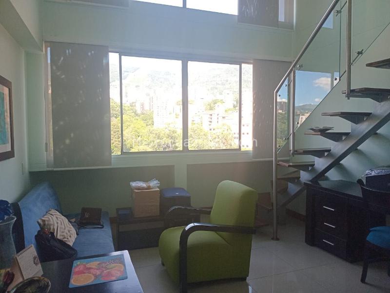 Furnished Studio Apartment in El Poblado Near Amenities - 2