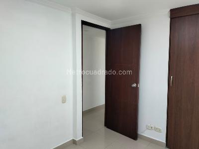 Apartamento de 3 alcobas en arriendo en El Poblado, Medellín, 58 m² · foto 15 de 17