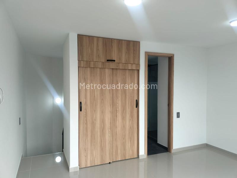 Apartamento Estudio de 1 Alcoba en El Poblado - 9