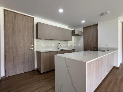 Apartamento de 2 alcobas en venta en Rionegro, Rionegro, 108 m² · foto 3 de 12