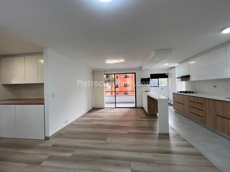 2BR Apartment in EL POBLADO (115 m²)