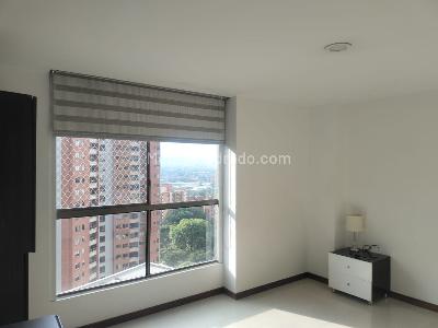 Apartamento de 3 alcobas en venta en El Poblado, Medellín, 142 m² · foto 10 de 18