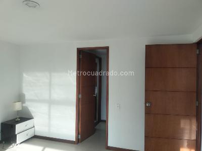Apartamento de 3 alcobas en venta en El Poblado, Medellín, 142 m² · foto 11 de 18