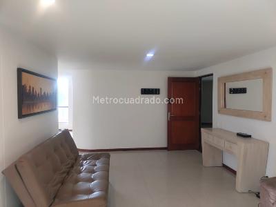 Apartamento de 3 alcobas en venta en El Poblado, Medellín, 142 m² · foto 3 de 18