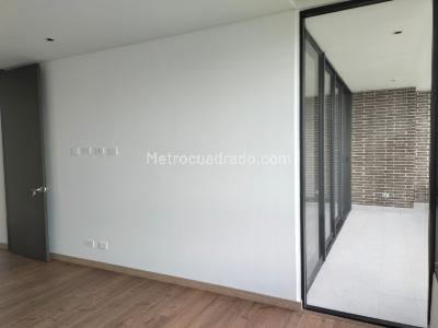 Apartamento en venta en El Poblado, Medellín · foto 9 de 19