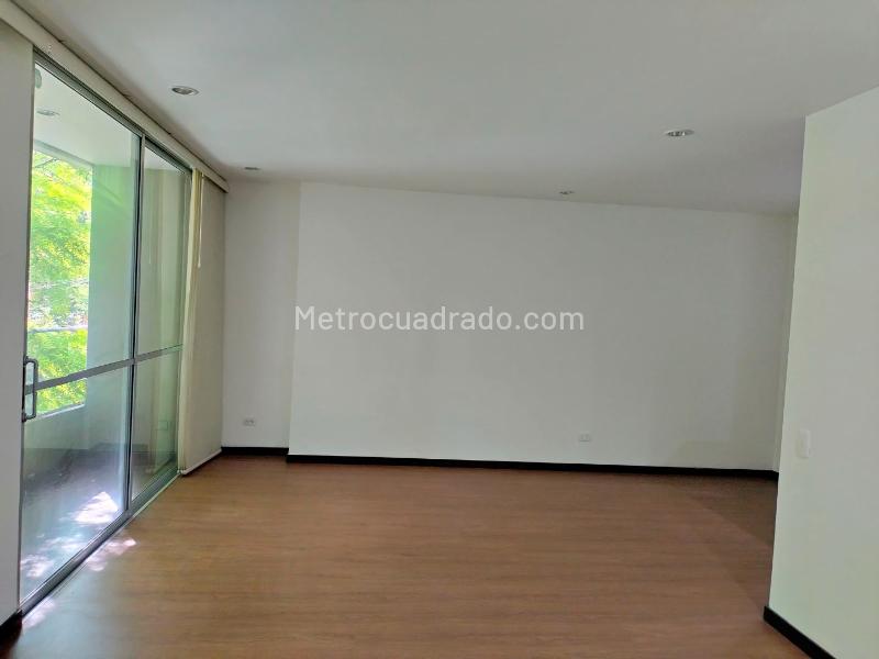 Modern 1BR Studio Near Universities in El Poblado