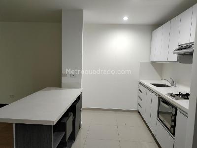 Apartamento de 1 alcoba en arriendo en El Poblado, Medellín, 57 m² · foto 6 de 10