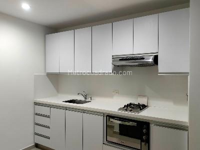 Apartamento de 1 alcoba en arriendo en El Poblado, Medellín, 57 m² · foto 7 de 10