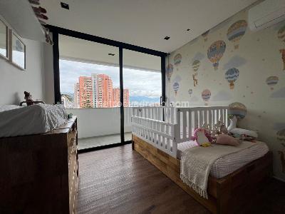 Apartamento de 3 alcobas en venta en El Poblado, Medellín, 230 m² · foto 10 de 19