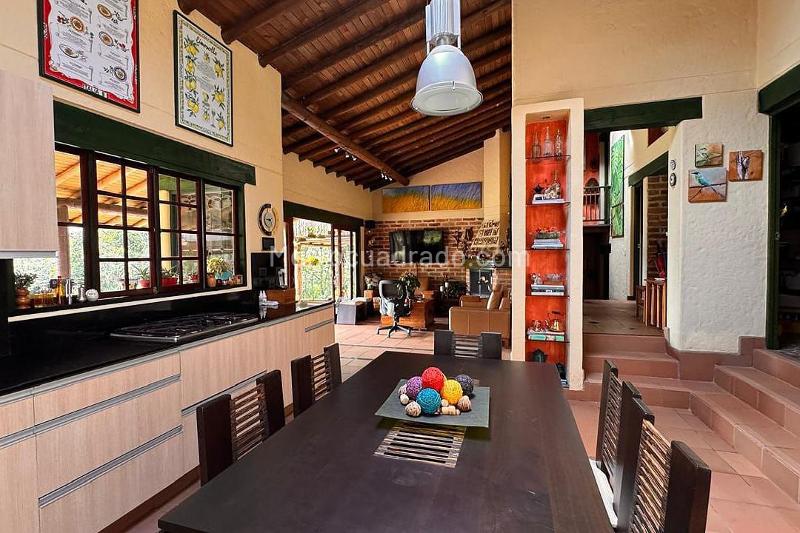 4BR House in El Retiro (4000 m²) - 3