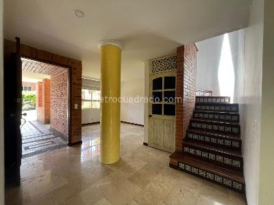 Casa de 3 alcobas en venta en Envigado, Envigado, 230 m² · foto 4 de 19