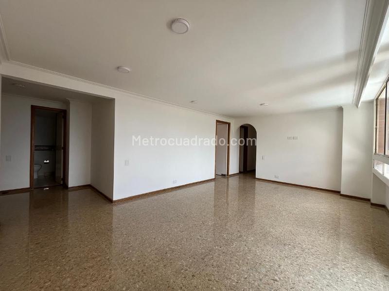 3BR Apartment in EL POBLADO (120 m²) - 2