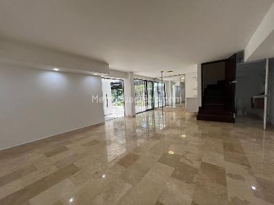 Casa de 3 alcobas en venta en Envigado, Envigado, 282 m² · foto 11 de 15