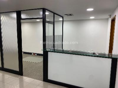 Oficina en Arriendo, EL POBLADO, Medellín