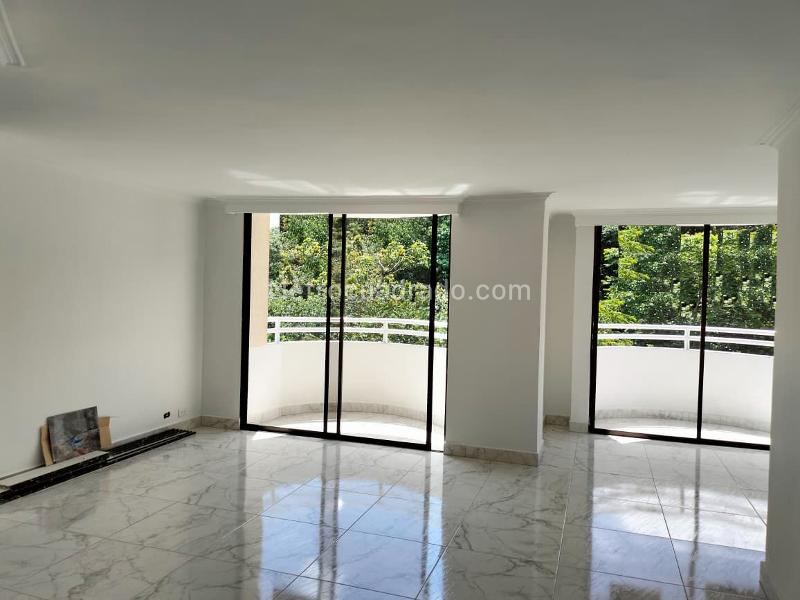 Apartamento de 3 Alcobas con Amenities en El Poblado