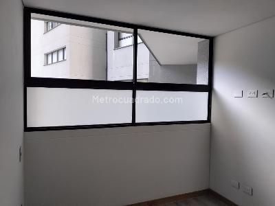 Apartamento de 3 alcobas en venta en El Poblado, Medellín, 100 m² · foto 11 de 18