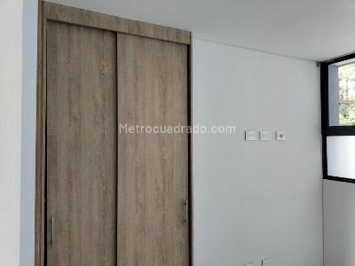 Apartamento de 3 alcobas en venta en El Poblado, Medellín, 100 m² · foto 15 de 18
