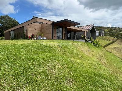 Casa de 3 alcobas en venta en Rionegro, Rionegro · foto 20 de 20