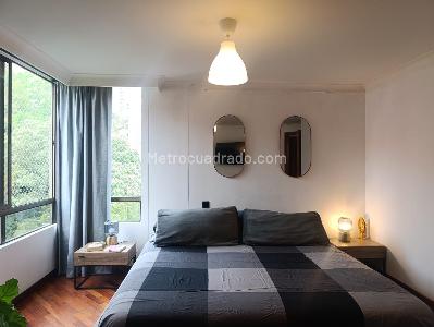 Apartamento de 3 alcobas en venta en El Tesoro, Medellín, 165 m² · foto 10 de 18