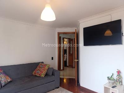Apartamento de 3 alcobas en venta en El Tesoro, Medellín, 165 m² · foto 14 de 18