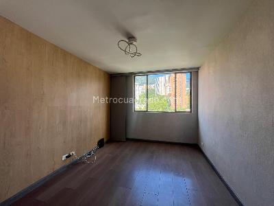 Apartamento de 3 alcobas en venta en El Poblado, Medellín, 140 m² · foto 11 de 19