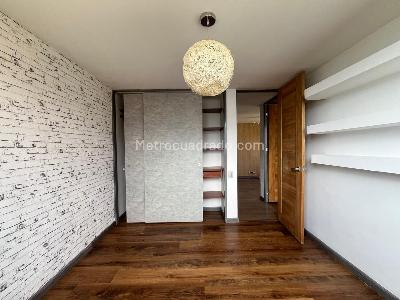 Apartamento de 3 alcobas en venta en El Poblado, Medellín, 140 m² · foto 15 de 19