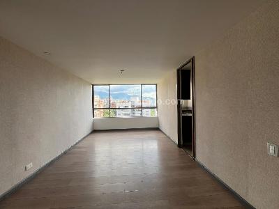 Apartamento de 3 alcobas en venta en El Poblado, Medellín, 140 m² · foto 4 de 19