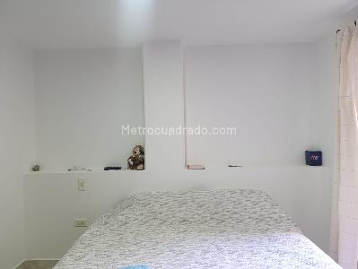 Apartamento de 3 alcobas en venta en El Poblado, Medellín, 83 m² · foto 10 de 19
