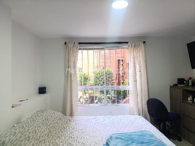 Apartamento de 3 alcobas en venta en El Poblado, Medellín, 83 m² · foto 12 de 19