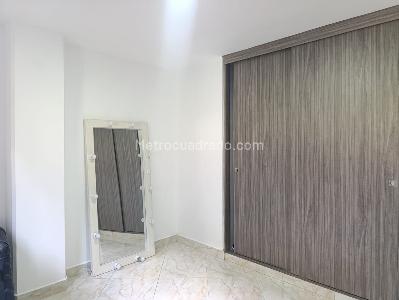 Apartamento de 3 alcobas en venta en El Poblado, Medellín, 83 m² · foto 15 de 19