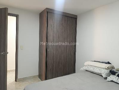 Apartamento de 3 alcobas en venta en El Poblado, Medellín, 83 m² · foto 16 de 19