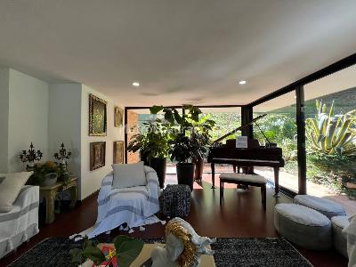 Casa en venta en Envigado, Envigado · foto 2 de 20