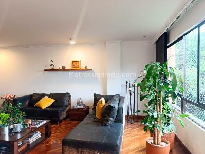 Apartamento de 3 alcobas en venta en El Poblado, Medellín, 148 m² · foto 3 de 18