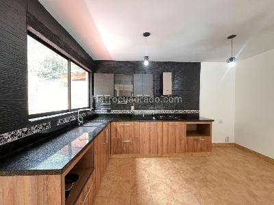 Casa de 3 alcobas en arriendo en Envigado, Envigado · foto 7 de 20