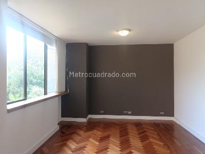 Apartamento de 2 alcobas en venta en El Poblado, Medellín, 140 m² · foto 13 de 18
