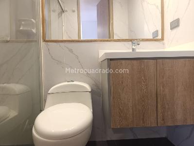 Apartamento de 2 alcobas en venta en El Poblado, Medellín, 140 m² · foto 18 de 18