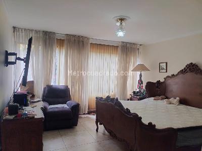 Apartamento de 3 alcobas en venta en El Poblado, Medellín, 208 m² · foto 10 de 17