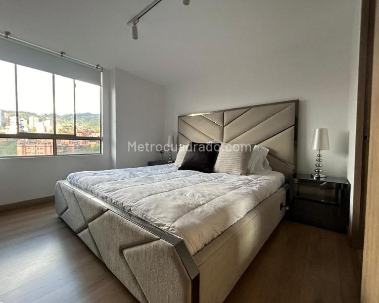 Furnished 2BR Apartment for Rent in El Poblado (Balcony & Parking) - 5