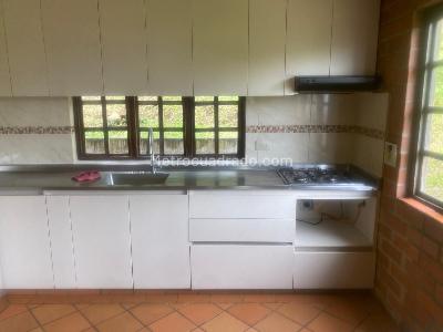 Casa de 5 alcobas en venta en Envigado, Envigado · foto 5 de 15