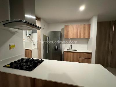 Apartamento de 1 alcoba en arriendo en El Poblado, Medellín, 65 m² · foto 6 de 12