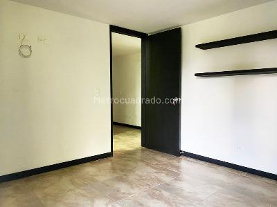 Apartamento de 4 alcobas en venta en El Poblado, Medellín, 165 m² · foto 13 de 18