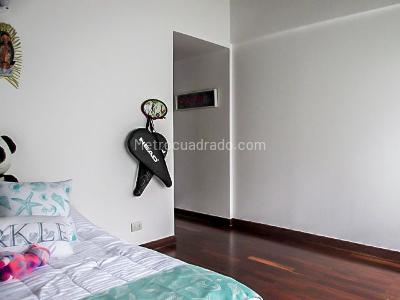 Casa de 4 alcobas en arriendo en Los Balsos No 1, Medellín, 450 m² · foto 10 de 18