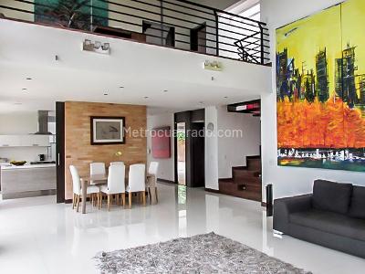 Casa de 4 alcobas en arriendo en Los Balsos No 1, Medellín, 450 m² · foto 4 de 18
