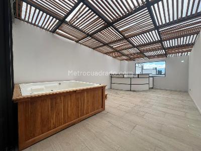 Apartamento de 4 alcobas en venta en El Poblado, Medellín, 310 m² · foto 17 de 18