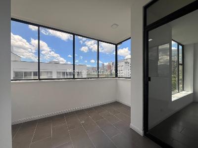 Apartamento de 4 alcobas en venta en El Poblado, Medellín, 310 m² · foto 18 de 18
