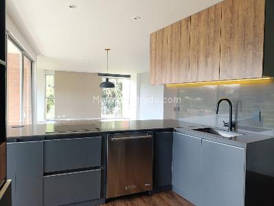 Apartamento de 3 alcobas en venta en El Poblado, Medellín, 170 m² · foto 6 de 20