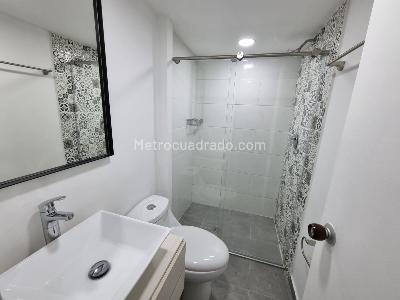 Apartamento de 3 alcobas en arriendo en Manila, Medellín, 98 m² · foto 11 de 11