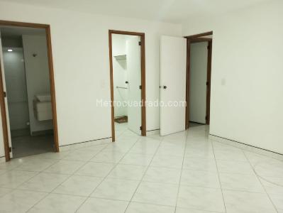 Apartamento de 3 alcobas en arriendo en Manila, Medellín, 98 m² · foto 7 de 11
